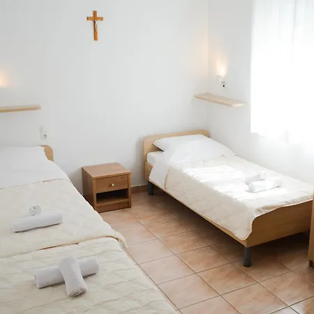 Bed and Breakfast Pansion Kikas - Medjugorje, Apparition Hill Međugorje