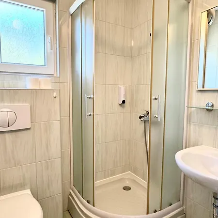Pansion Kikas - Medjugorje, Apparition Hill Bed and Breakfast 3*