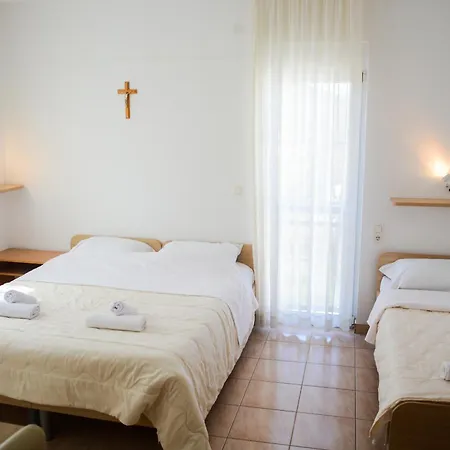 Pansion Kikas - Medjugorje, Apparition Hill Bed and Breakfast 3*