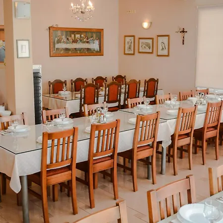 Bed and Breakfast Pansion Kikas - Medjugorje, Apparition Hill 3*