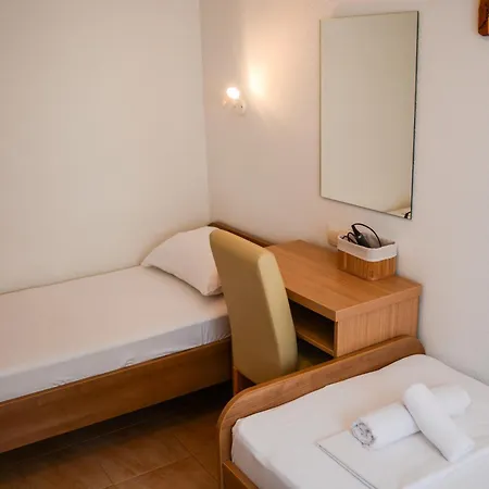 Bed and Breakfast Pansion Kikas - Medjugorje, Apparition Hill
