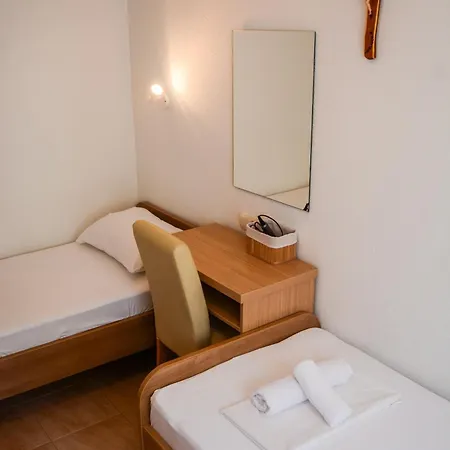 Bed and Breakfast Pansion Kikas - Medjugorje, Apparition Hill
